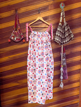 Load image into Gallery viewer, Quilt Dress