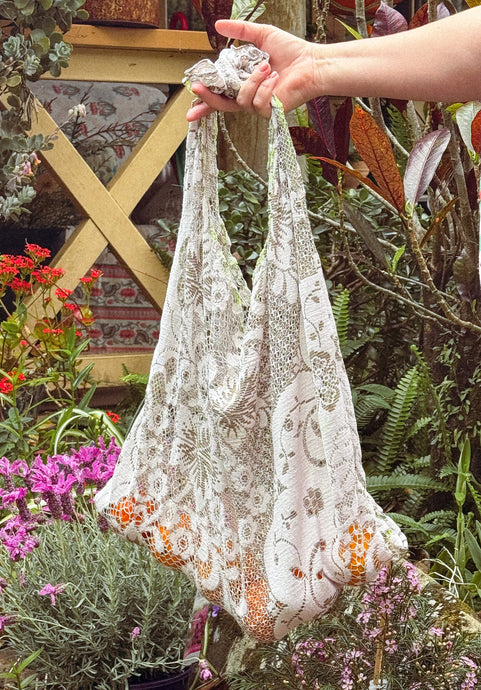 Heirloom Lace Shopper