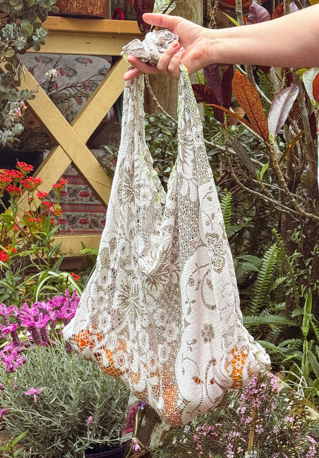 Heirloom Lace Shopper