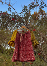 Load image into Gallery viewer, Earthy pink handblock Indian cotton one size easy wear blouse with mustard and olive handblock puff sleeves and drawstring adjustable neckline. 