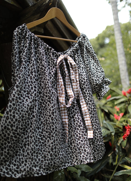 Leopard Rosa Top