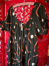 Load image into Gallery viewer, Squiggly Smock Dress