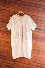 Load image into Gallery viewer, PHOTOSHOOT STOCK - White Musk Smock